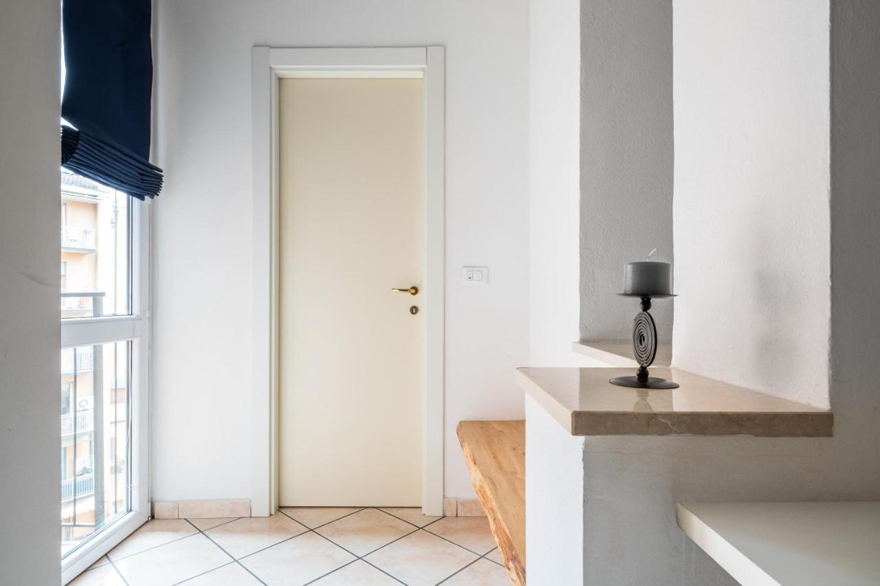 Delia'S Studios In The City Center By Wonderful Italy โบโลญญา ภายนอก รูปภาพ