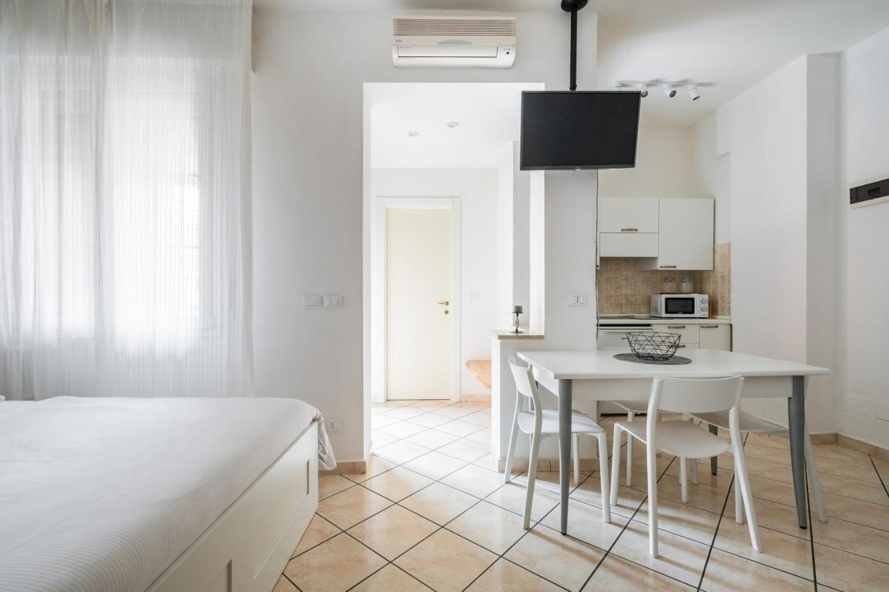 Delia'S Studios In The City Center By Wonderful Italy โบโลญญา ภายนอก รูปภาพ